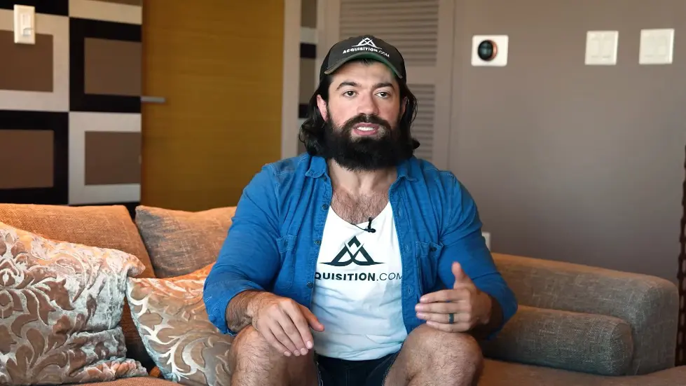 Alex Hormozi: 3 Ways to Do What You Love (and get wealthy too) 003