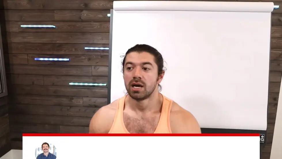 Alex Hormozi: $300k/Mo To $1.5M/Mo - This Advice Changed Everything... 001