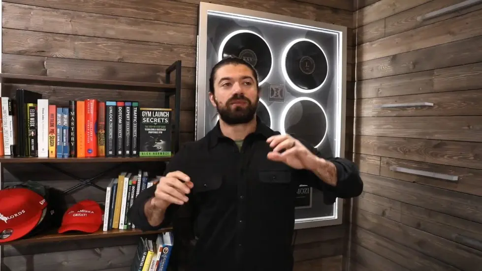 Alex Hormozi: $300M Company Built On Simple Copywriting Hack 003