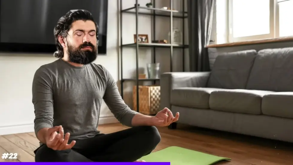 Alex Hormozi: 42 Recession Proof Money Hacks (2023) 008