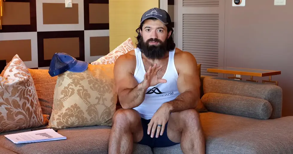 Alex Hormozi: 7 Secrets Behind Chick-fil-A’s $50B Empire 006