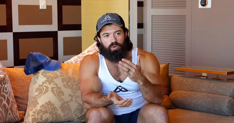 Alex Hormozi: 7 Secrets Behind Chick-fil-A’s $50B Empire 012