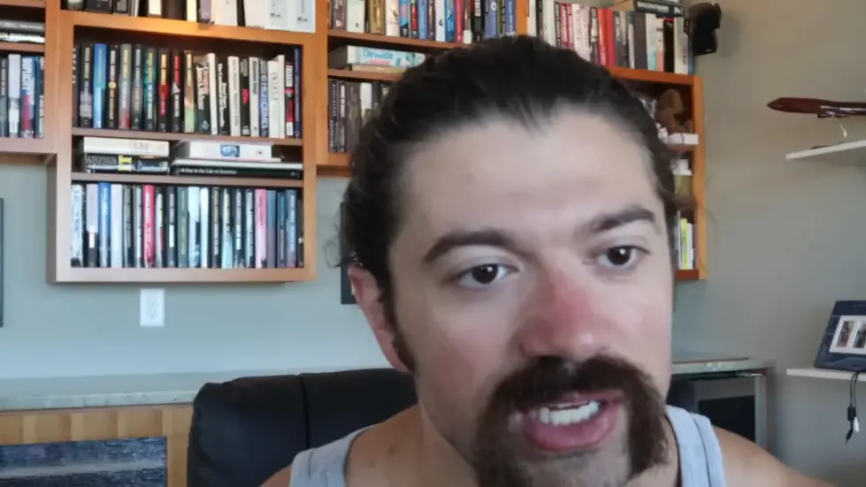 Alex Hormozi: A BILLIONAIRE taught me how to think like a BILLIONAIRE.. 001