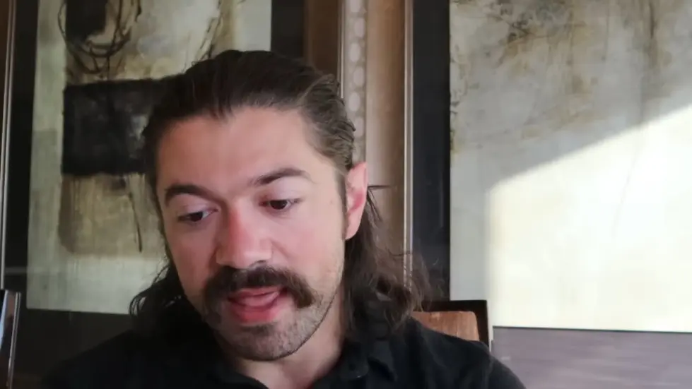 Alex Hormozi: Broke and almost dead to $100,000,000...how I did it.. 006