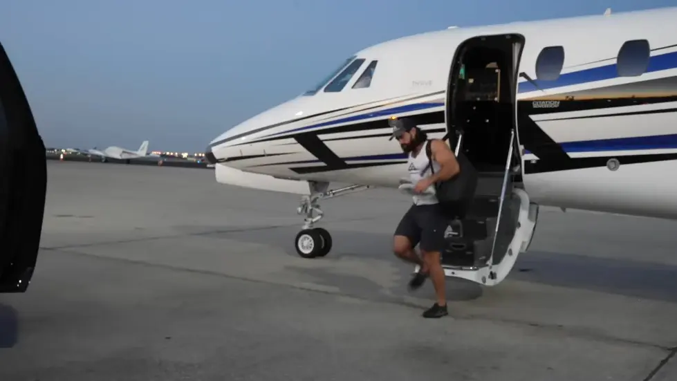 Alex Hormozi: Day In The Life of Alex Hormozi 002