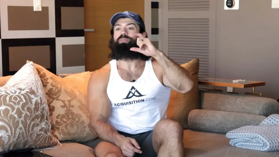 Alex Hormozi: Do THIS to Make $30,000/month as a Student 008