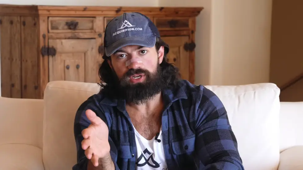 Alex Hormozi: Get RICH in the A.I. Revolution (2023) 005