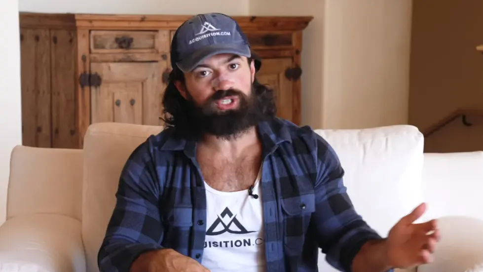 Alex Hormozi: Get RICH in the A.I. Revolution (2023) 007