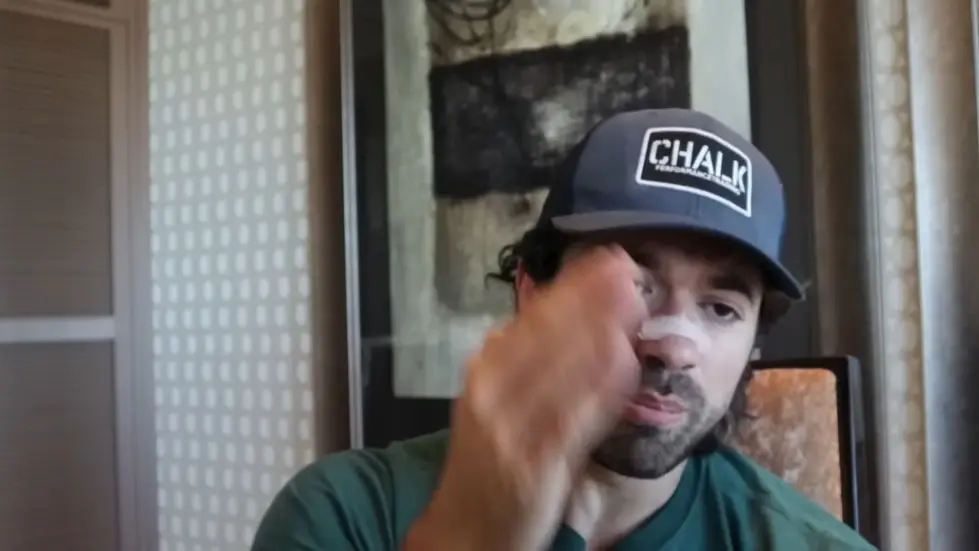 Alex Hormozi: How I became #1 in a "saturated" industry in my 20s... 004