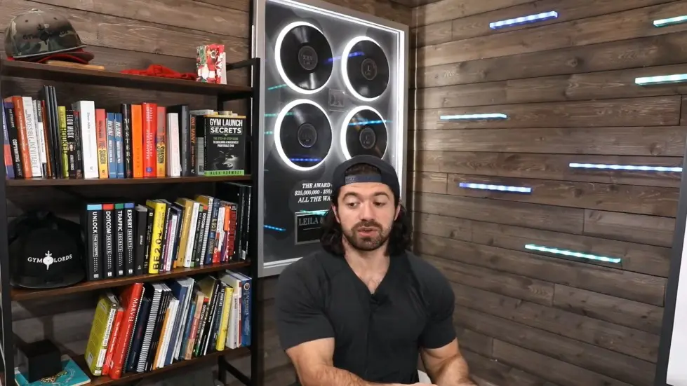 Alex Hormozi: How I Got 106M Impressions With Ads 013