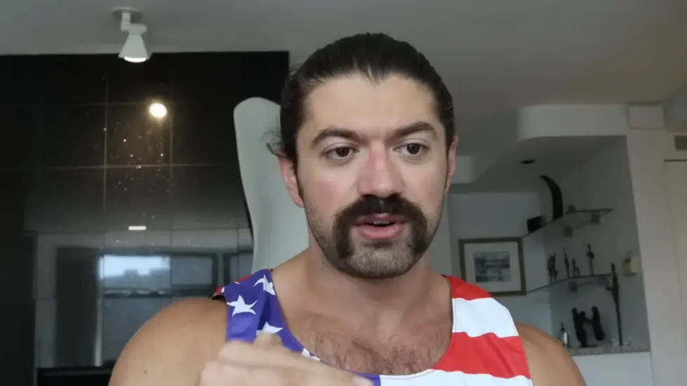 Alex Hormozi: How I picked my mentors... 005