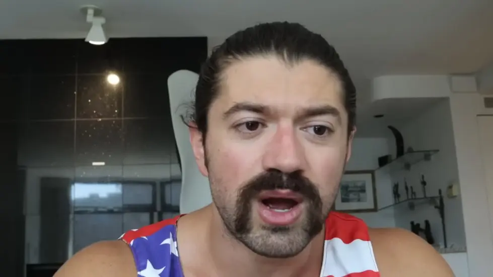 Alex Hormozi: How I picked my mentors... 010