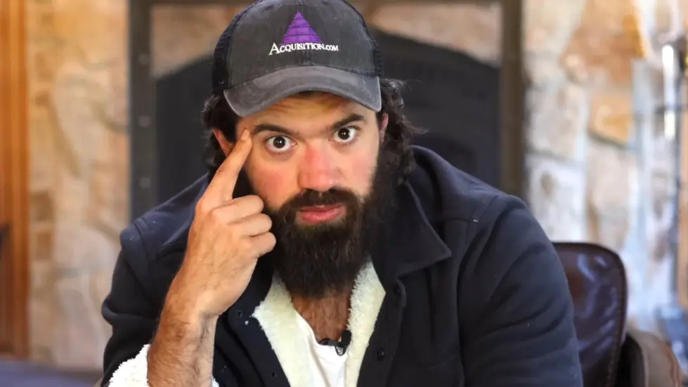 Alex Hormozi: How I Wrote A #1 Bestseller with $0 and No Publisher 001