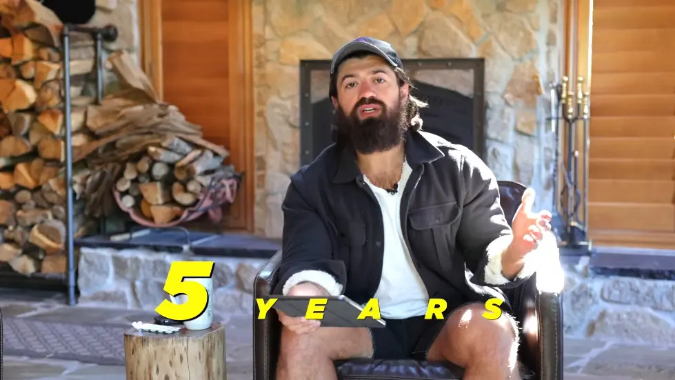 Alex Hormozi: How I Wrote A #1 Bestseller with $0 and No Publisher 002