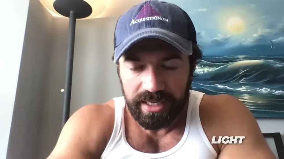 Alex Hormozi: How the best entrepreneurs REDEFINE reality.. 004