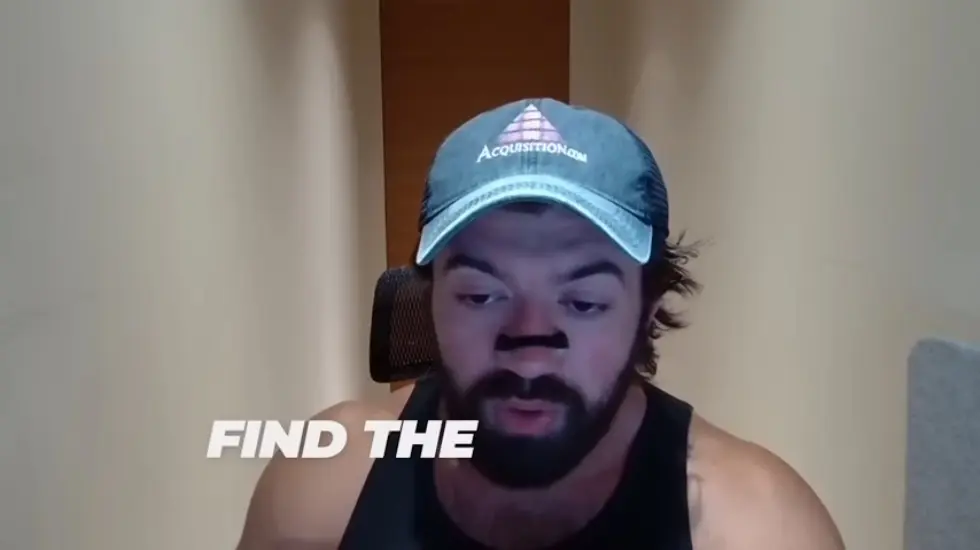 Alex Hormozi: How the ULTRA WEALTHY get loans to buy cool stuff... 003