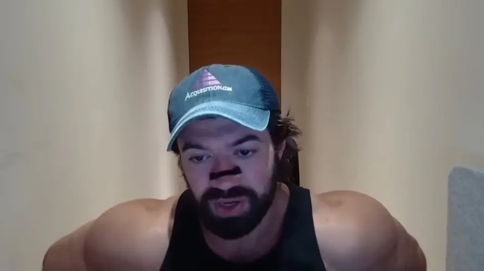 Alex Hormozi: How the ULTRA WEALTHY get loans to buy cool stuff... 007