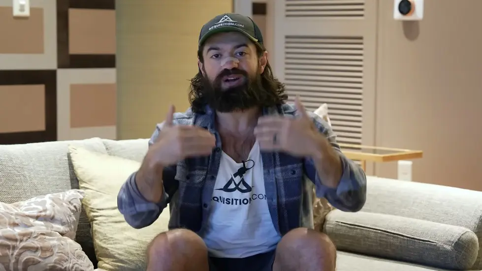 Alex Hormozi: How The World’s RICHEST Man Made His Money 005