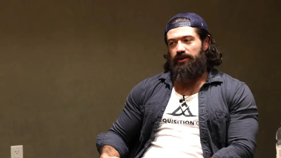 Alex Hormozi: How To Build a $1 Billion Dollar YouTube Channel 001