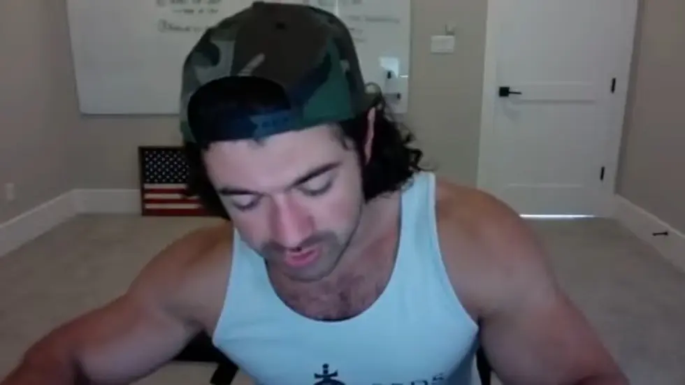 Alex Hormozi: How To Close Prospects By Saying "No" First 001