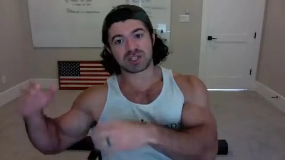 Alex Hormozi: How To Close Prospects By Saying "No" First 004