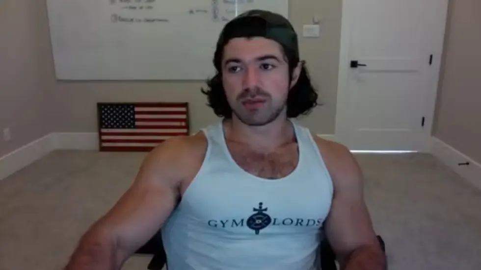 Alex Hormozi: How To Close Prospects By Saying "No" First 008