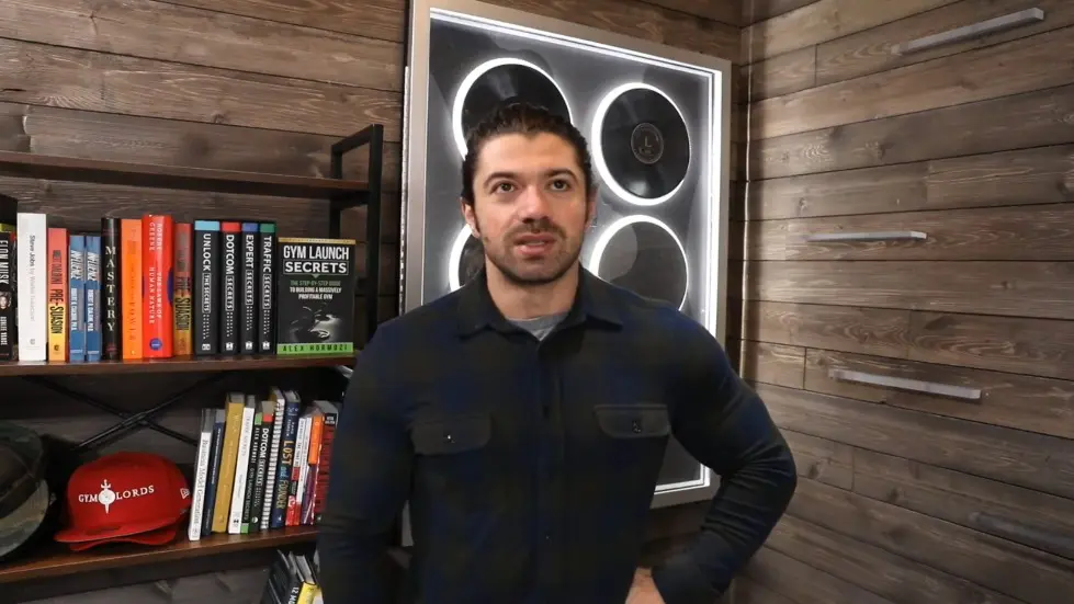 Alex Hormozi: How To Create Luck - The Simple Strategy Billionaires Use 008