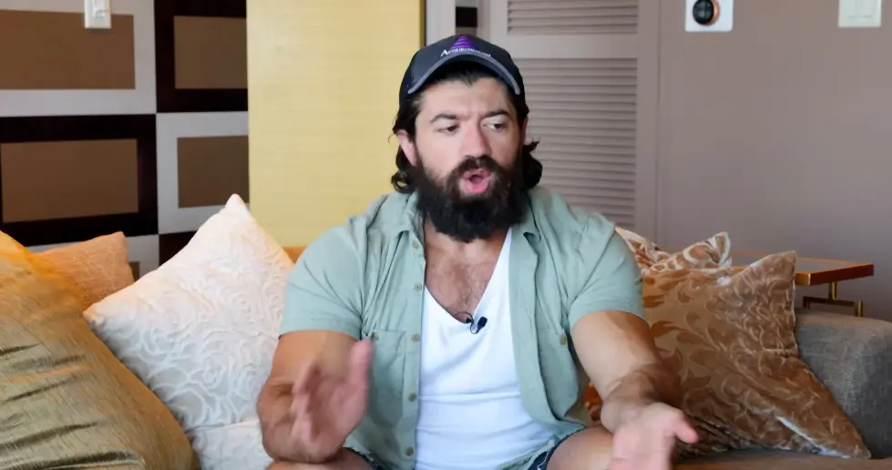 Alex Hormozi: How To Never Feel Stressed Again 004