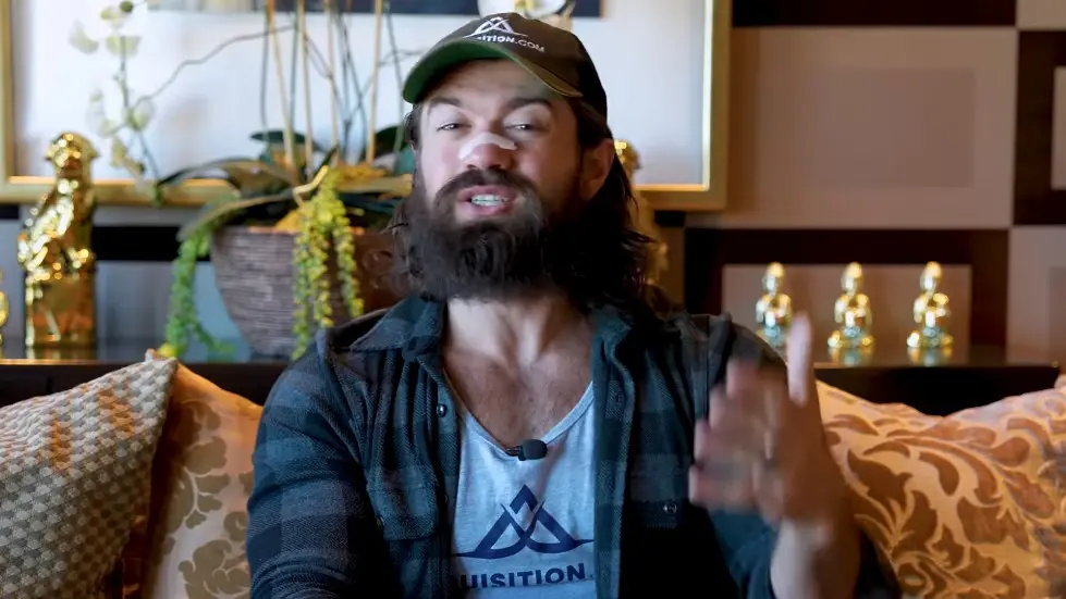 Alex Hormozi: I Built 4 Businesses In A Row To Show It