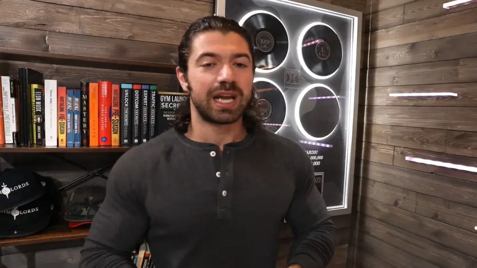 Alex Hormozi: I Built My $100M Business WRONG... 007