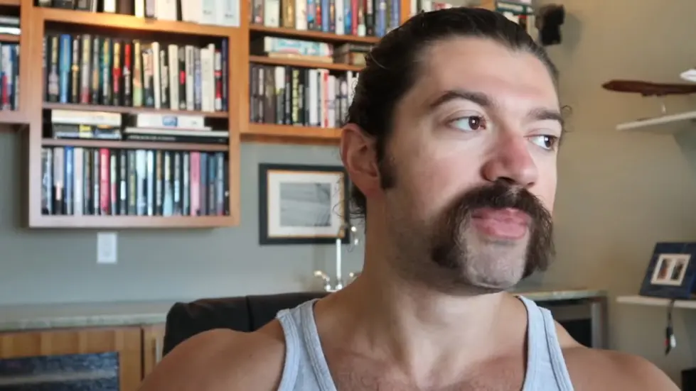 Alex Hormozi: I made $100,000,000 in 3 years...this is how I did it.. 003