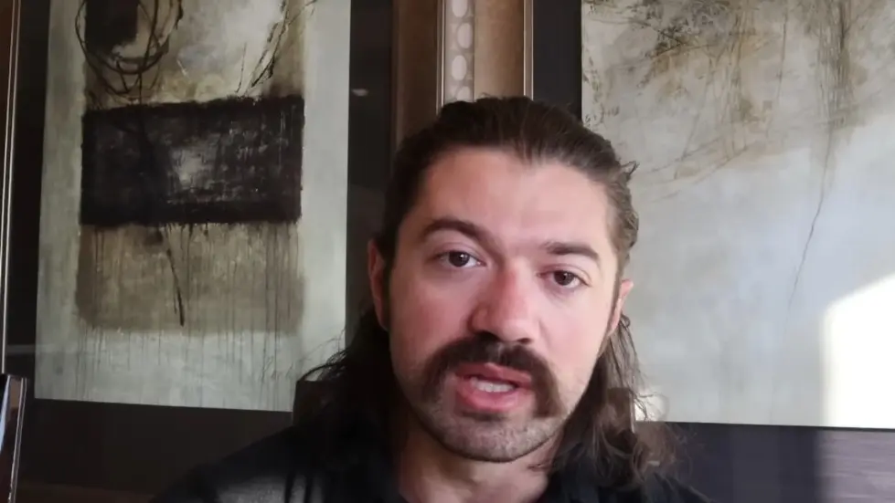 Alex Hormozi: I made $3,000,000 at 27...this is EXACTLY how I did it.. 011