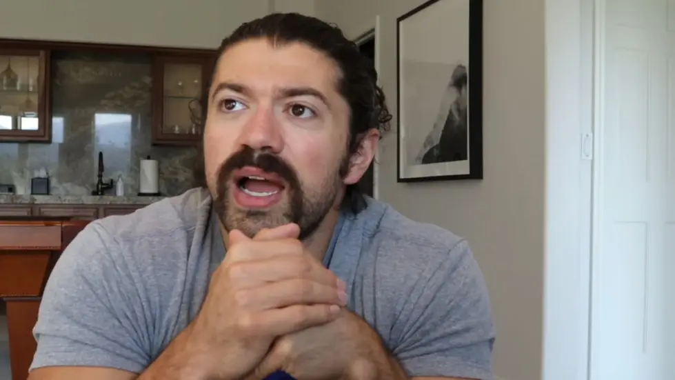 Alex Hormozi: I made $30,000,000 by changing this belief... 002