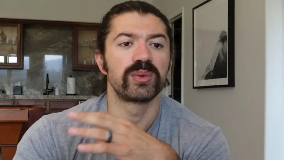 Alex Hormozi: I made $30,000,000 by changing this belief... 003