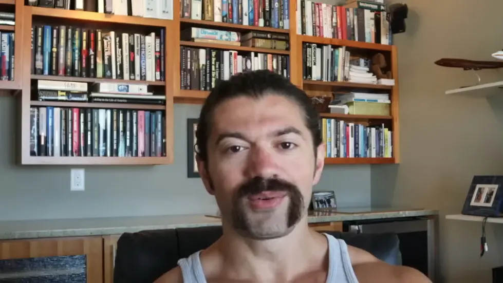 Alex Hormozi: I married for money... 002