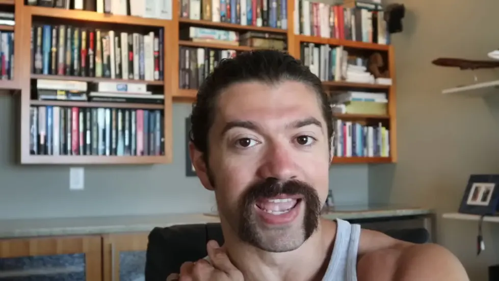 Alex Hormozi: I married for money... 003