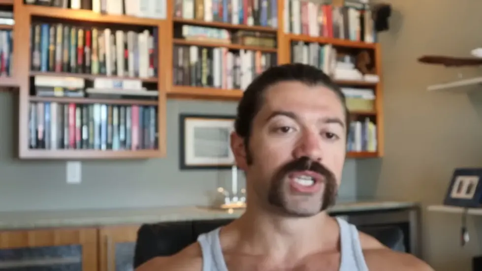 Alex Hormozi: I married for money... 013