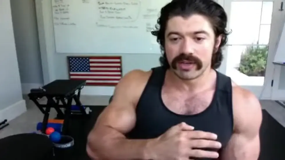 Alex Hormozi: I met with Arnold Schwarzenegger 4 times and learned these valuable skills! 001