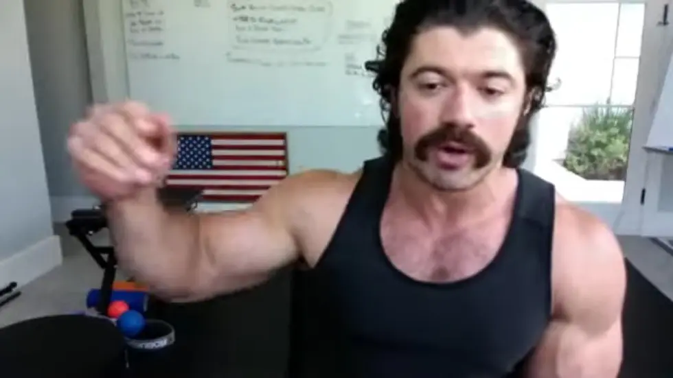 Alex Hormozi: I met with Arnold Schwarzenegger 4 times and learned these valuable skills! 002