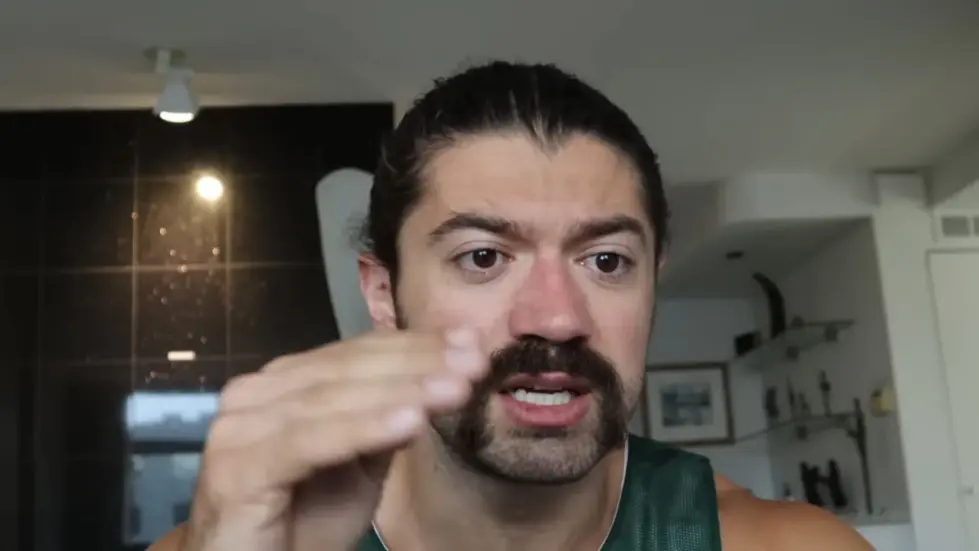 Alex Hormozi: I told myself I was wealthy until it came true. 002