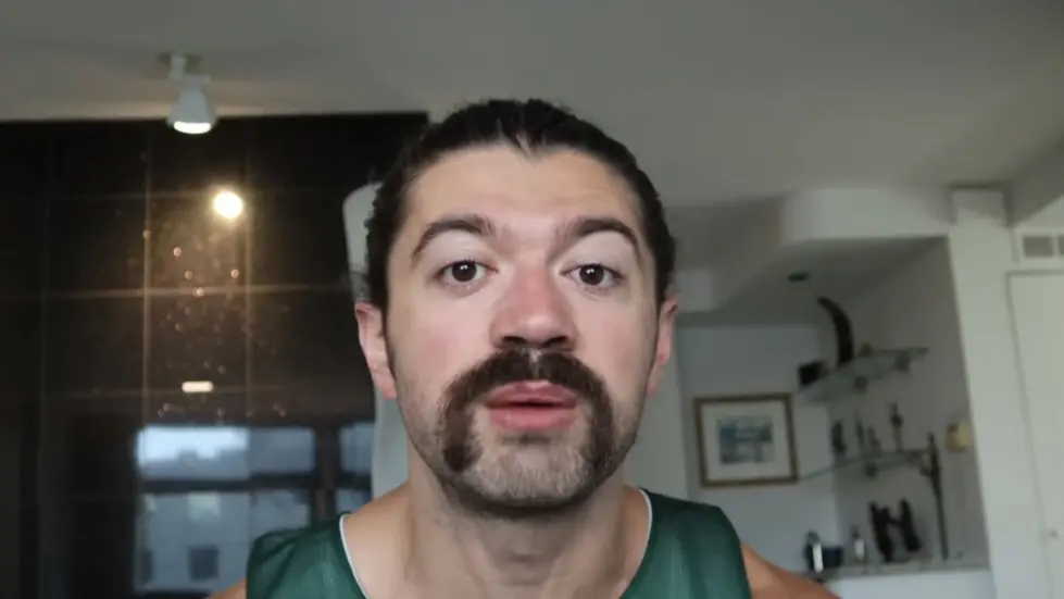 Alex Hormozi: I turn down $100,000 every single day...it hurts but it