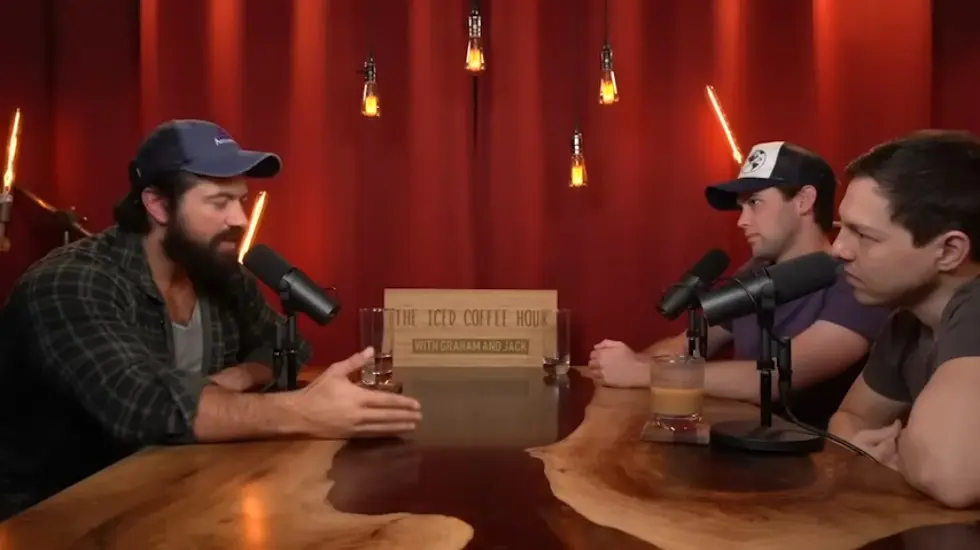 Alex Hormozi: If you think like this, you will stay poor and unhappy... 002