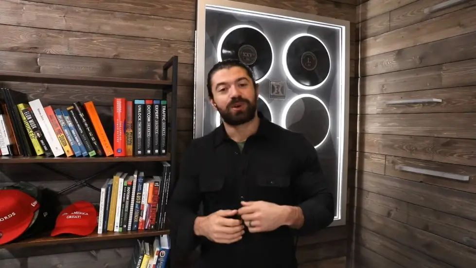 Alex Hormozi: Marketing Mastery - How To Get Your Ideal Clients To Come To You 002