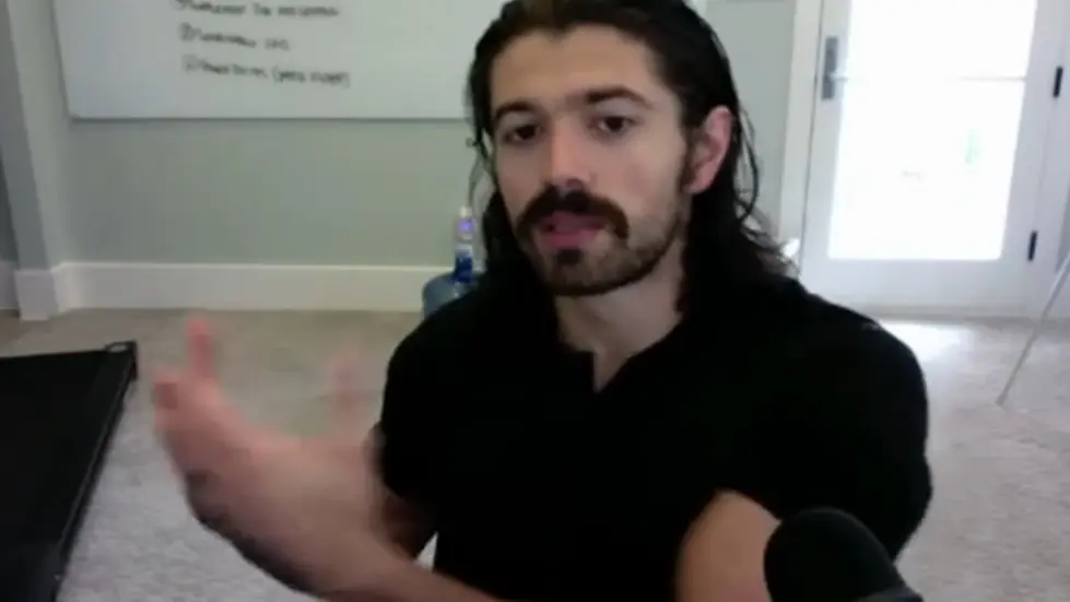 Alex Hormozi: Millionaire explains why time is NOT the most precious resource... 002