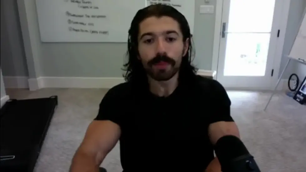 Alex Hormozi: Millionaire explains why time is NOT the most precious resource... 006