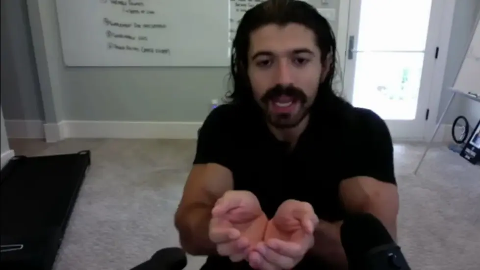 Alex Hormozi: Millionaire explains why time is NOT the most precious resource... 009