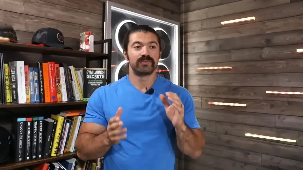 Alex Hormozi: My $100,000,000 daily routine...I eat the same thing every day... 003