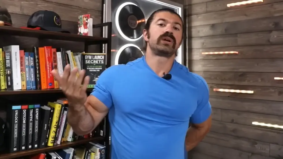 Alex Hormozi: My $100,000,000 daily routine...I eat the same thing every day... 004