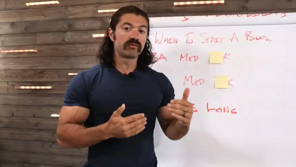 Alex Hormozi: Never start a business until you hear this..(3 THINGS THAT MAY CHANGE YOUR MIND) 002