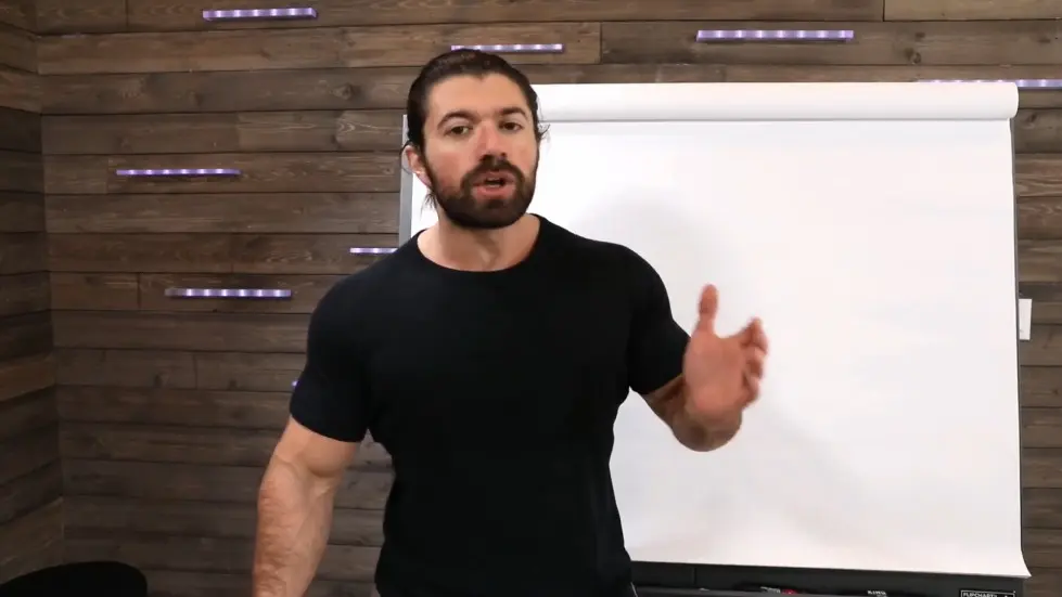 Alex Hormozi: No Opportunity is Forever (And this is why thats good...) 001